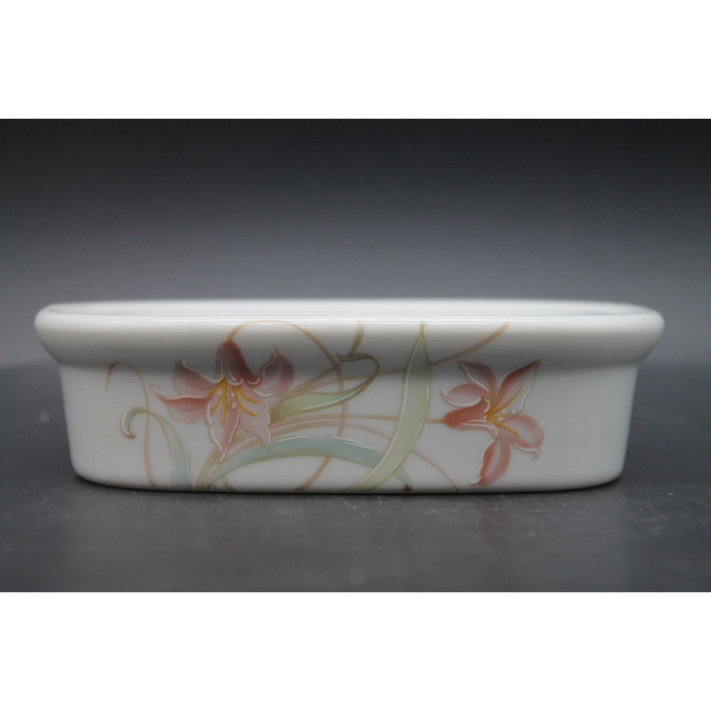 Liette International Floral Porcelain Soap Dish WITH Removable Draining Insert